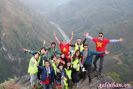 Giá thuê xe đi Hà Giang Đồng Văn Mèo Vạc